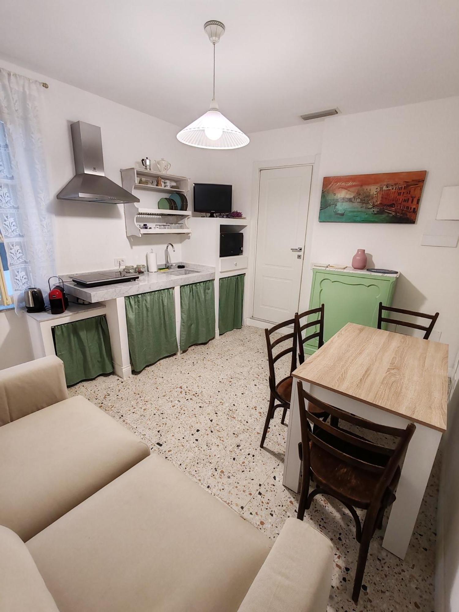 La Scalinata Apartment Bordighera Bagian luar foto